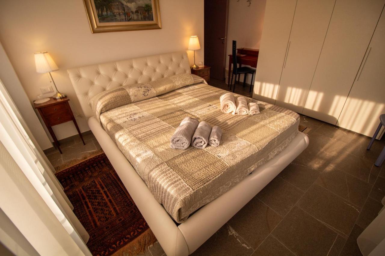 Bed Adelaide *